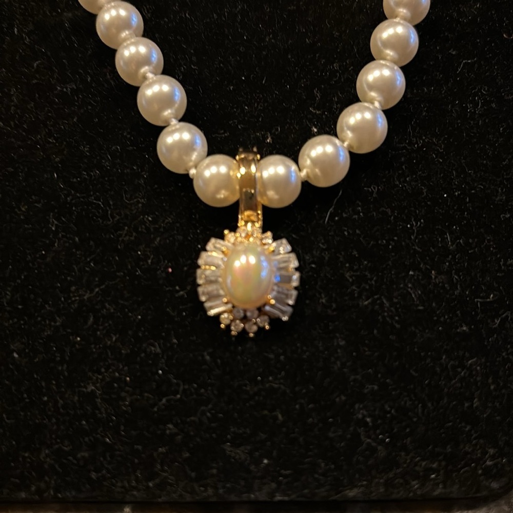 Faux Pearl Necklace Enhancer baguettes gold tone - Picture 2 of 4
